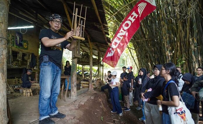 aangklung