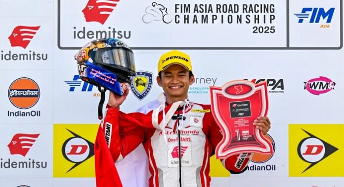 Fadillah Arbi Aditama Persembahkan Kemenangan Dramatis di Mandalika untuk Astra Honda Racing Team